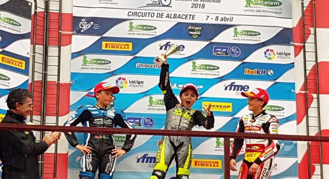 J.Juan se abona al podio de Moto4 con dos terceros y una victoria